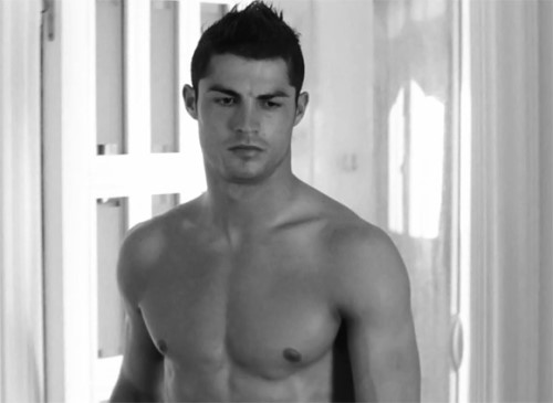 ronaldo-armani-jeans.jpg