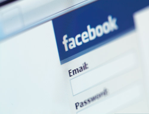 facebook.jpeg, mai 2012 facebook.jpeg